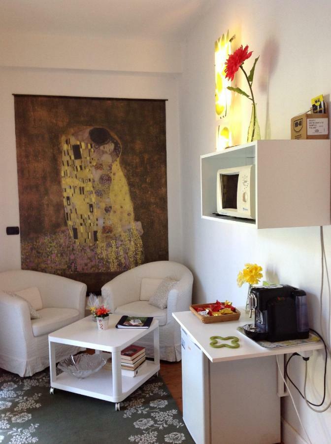 Leivi Il Nido Della Rondine Bed & Breakfast エクステリア 写真