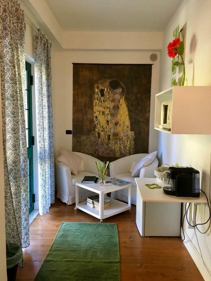 Leivi Il Nido Della Rondine Bed & Breakfast エクステリア 写真